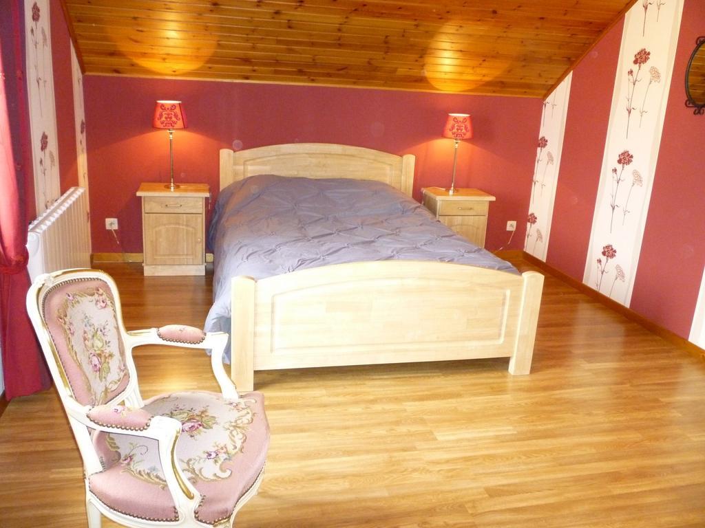 Hotel La Parenthèse Libramont-Chevigny Esterno foto